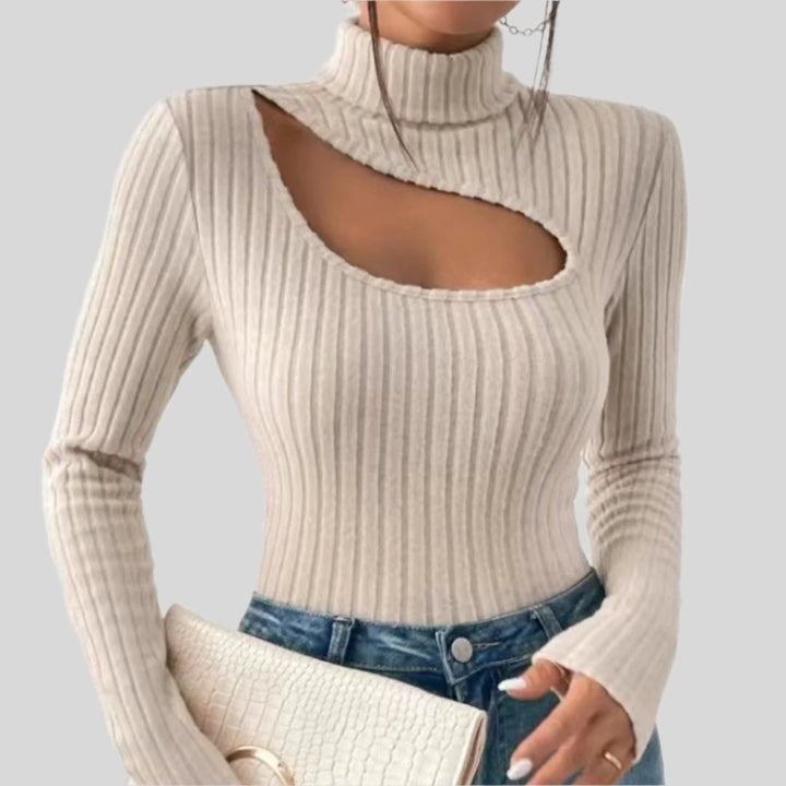 Gerippter Pullover Mit Aussparung | Rollkragen