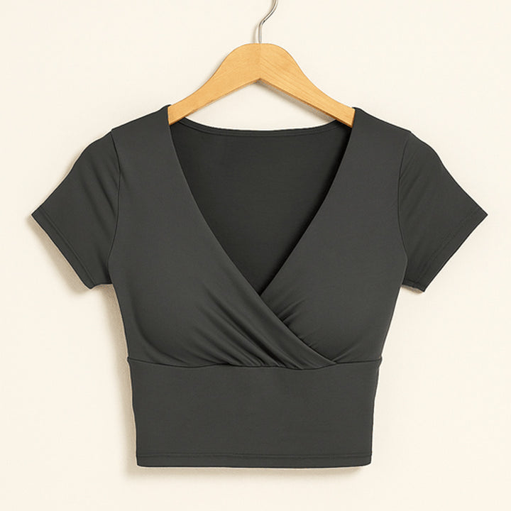 Elegantes Crop-Top mit V-Ausschnitt | Kurzarm