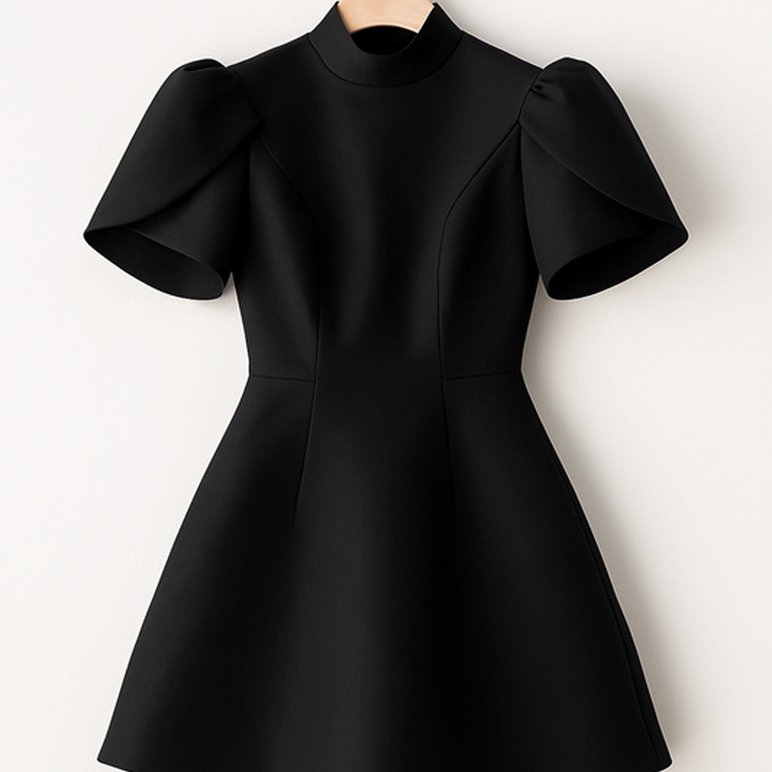 Stilvolles Sommerkleid mit Puffärmeln | Mini
