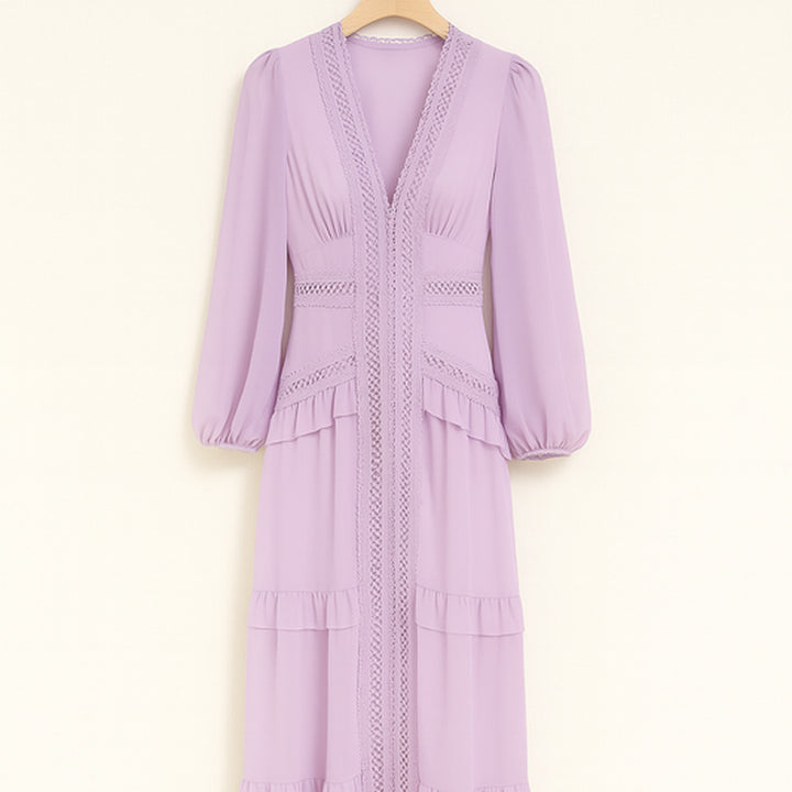 Elegantes Maxikleid mit Rüschen | V-Ausschnitt