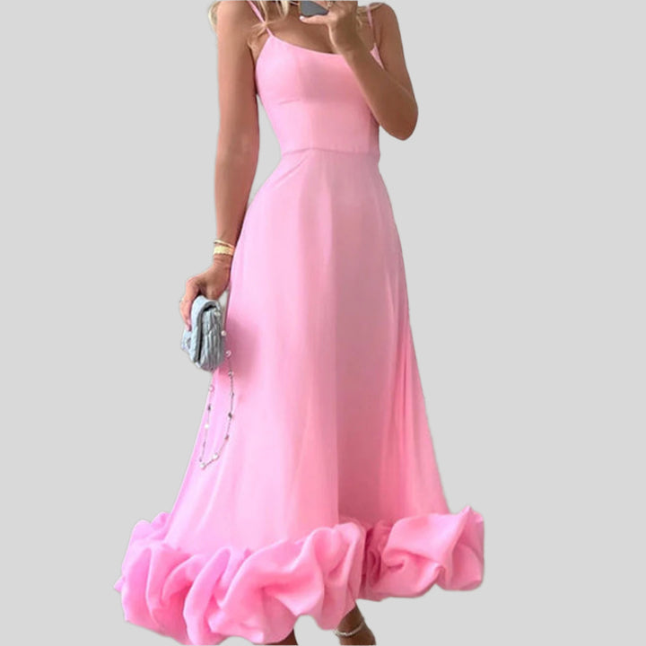 Partykleid mit Rüschen und Spaghettiträgern | Maxi